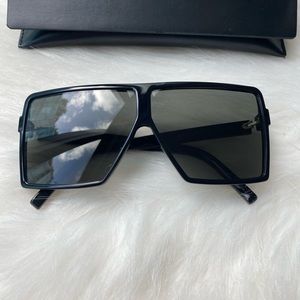 Saint Laurent Betty Sunglasses